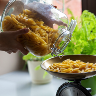 Vierkante glazenpot van 4 liter met klemsluiting