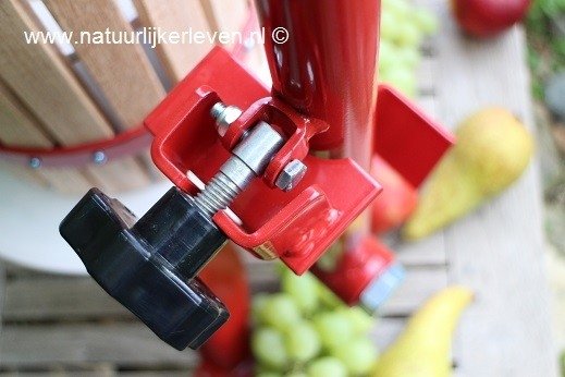 Fruitpers NAT-18BW inhoud 18 liter.