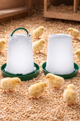 Kuiken drink en voersilo  1 liter